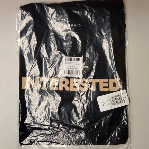 ❤️NWT VINTAGE TORRID TEE - NOT INTERESTED GRAPHIC - 100% COTTON - PLUS SIZE - Picture 4 of 13